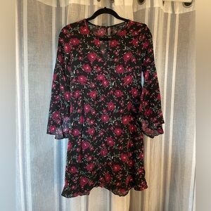 American Eagle Outfitters Black Dress with Fuchsia Floral Print and Flowy Sleeve